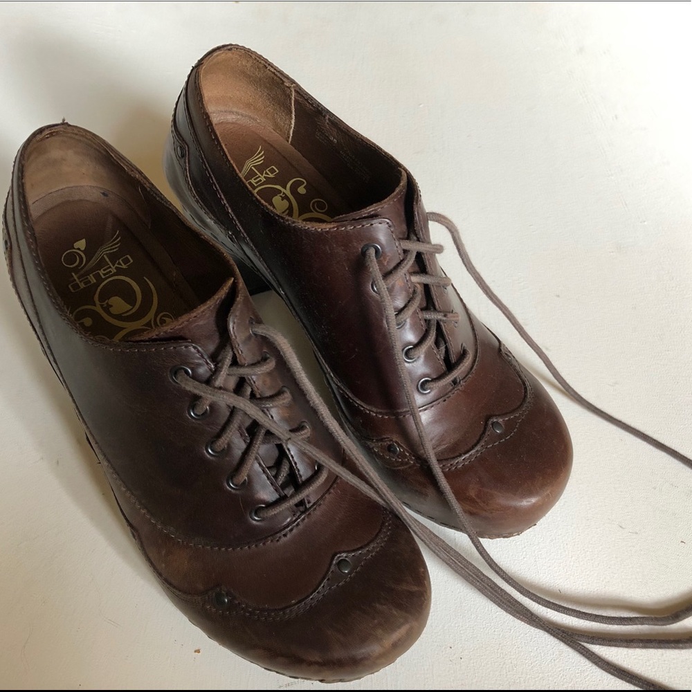 Dansko lace-up Oxfords size 38